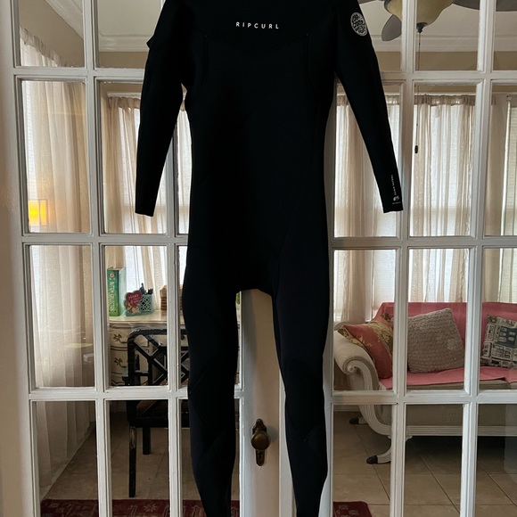 Rip Curl Dawn Patrol Wet Suit 3/2 Thickness brand new never worn - Picture 1 of 6